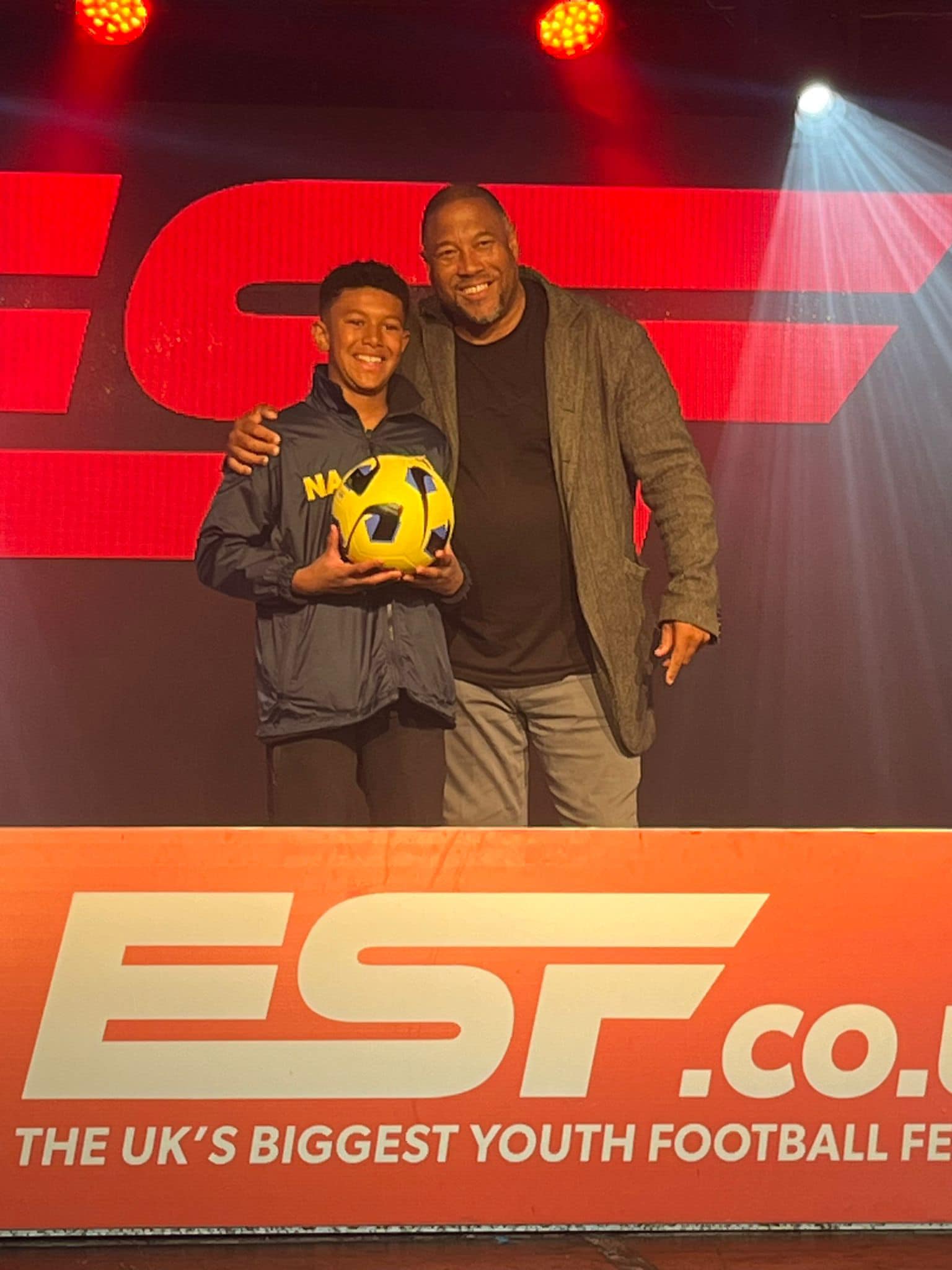 425488447 780399294193839 7668183792558071347 n